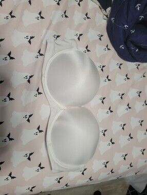 Victoria Secret Very Sexy Strapless Bra 38 D